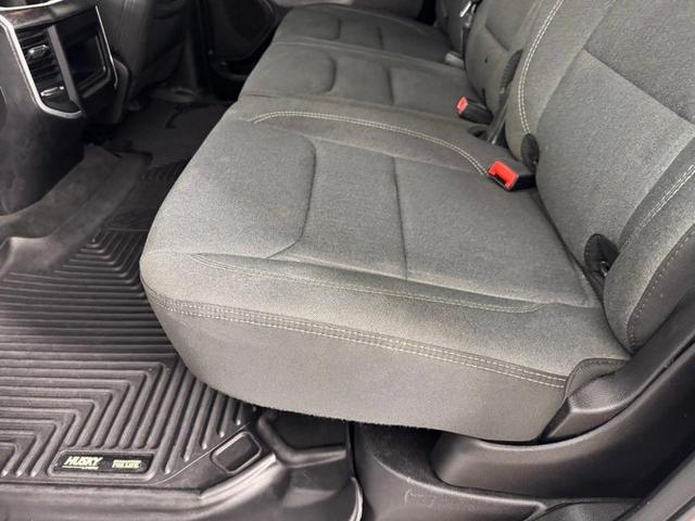 Photo of 2022 Bright White Clearcoat RAM 1500