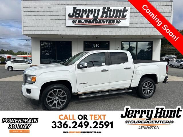 Photo of 2019 Summit White GMC Canyon