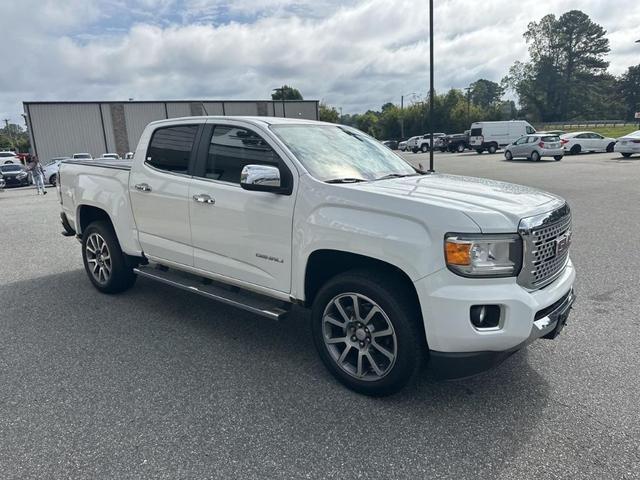 Photo of 2019 Summit White GMC Canyon