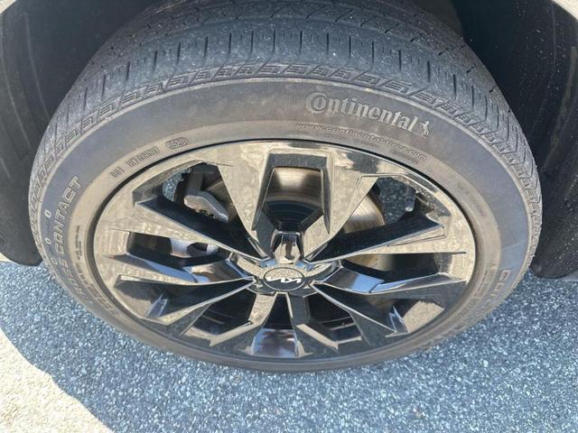 Photo of 2023 Ebony Black Kia Sorento
