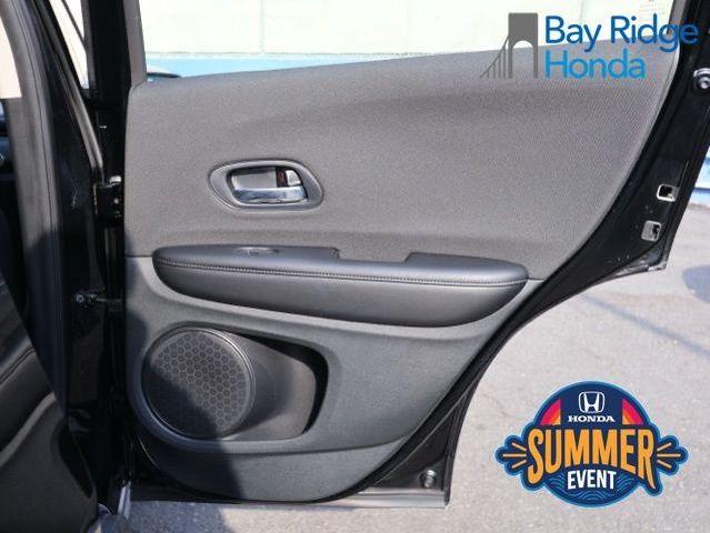Photo of 2022 Crystal Black Pearl Honda HR-V