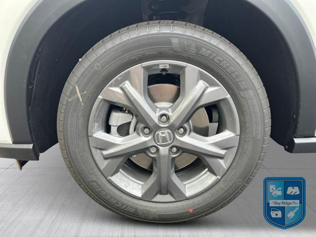 Photo of 2026 Platinum Honda HR-V