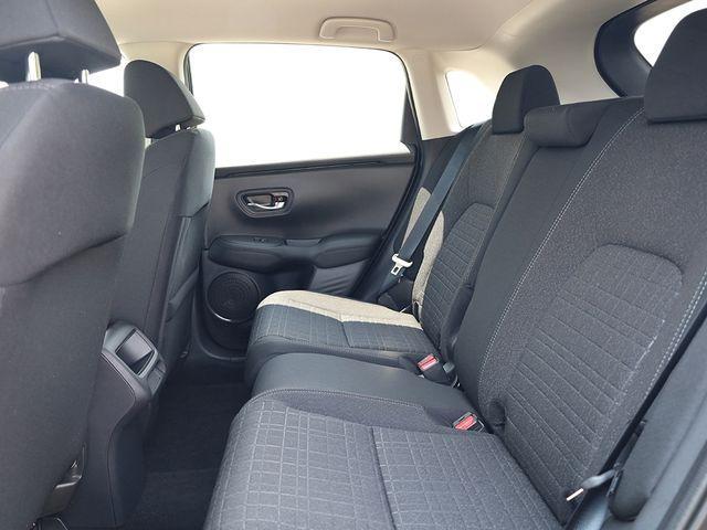 Photo of 2026 Platinum Honda HR-V