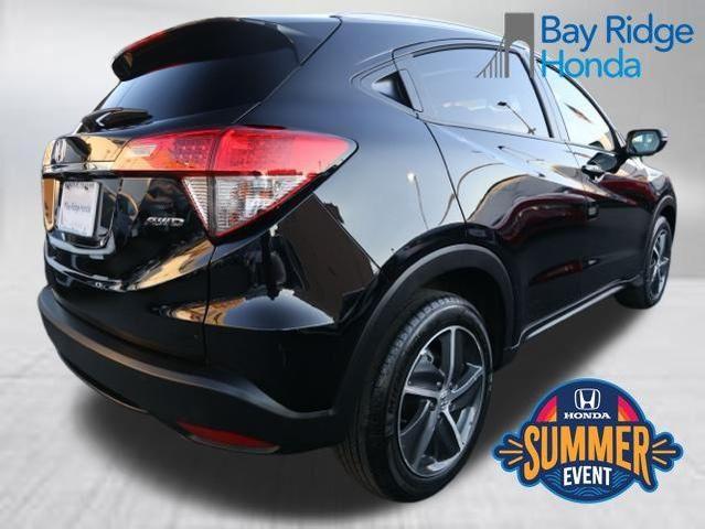 Photo of 2022 Crystal Black Pearl Honda HR-V