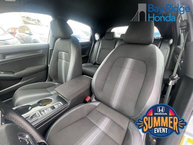 Photo of 2022 Lunar Silver Metallic Honda Civic