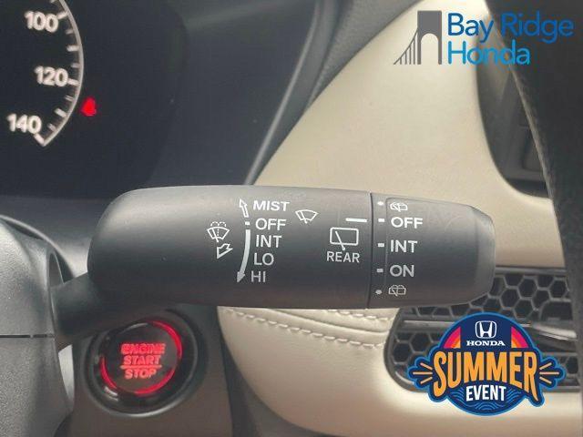 Photo of 2023 Platinum White Pearl Honda HR-V