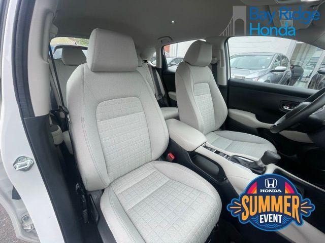 Photo of 2023 Platinum White Pearl Honda HR-V