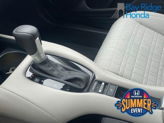 Photo of 2023 Platinum White Pearl Honda HR-V
