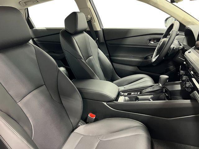 Photo of 2025 Crystal Black Pearl Honda Accord Hybrid