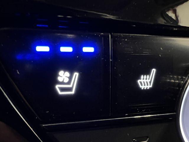 Photo of 2025 Crystal Black Pearl Honda Accord Hybrid