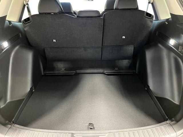 Photo of 2026 Crystal Black Pearl Honda CR-V