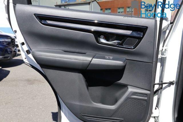 Photo of 2023 Platinum White Pearl Honda CR-V