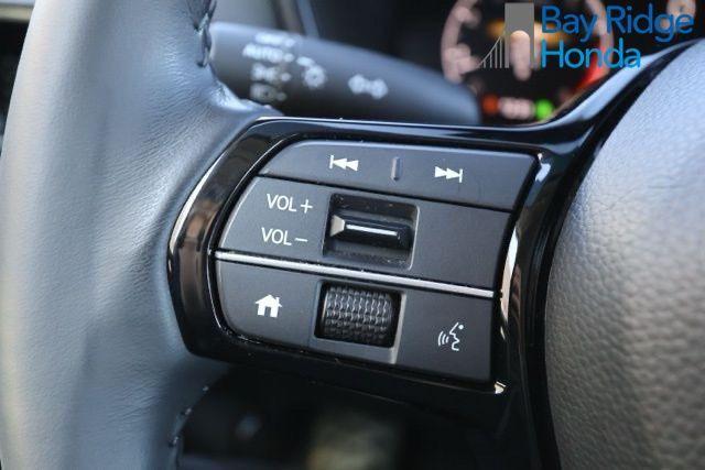 Photo of 2023 Platinum White Pearl Honda CR-V