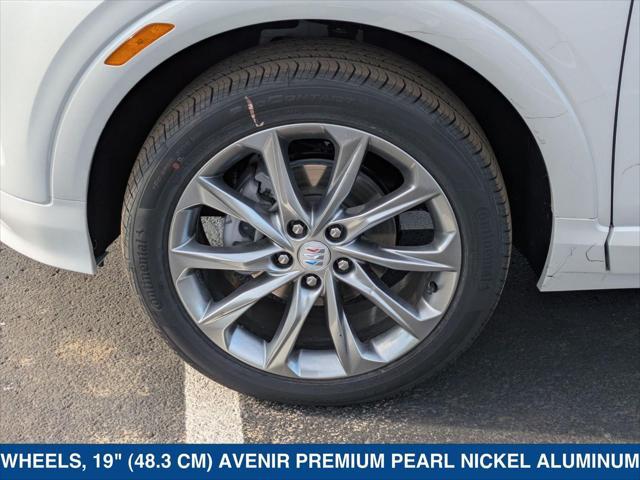 Photo of 2025 White Frost Tricoat Buick Encore GX