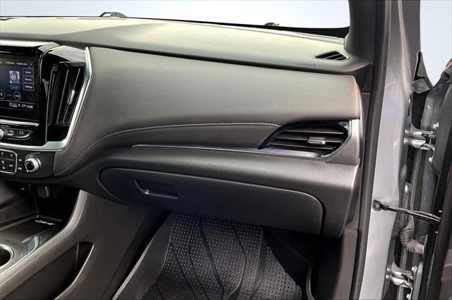 Photo of 2023 Sterling Gray Metallic Chevrolet Traverse