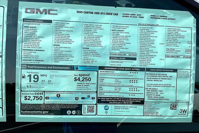 Photo of 2025 Summit White GMC Canyon