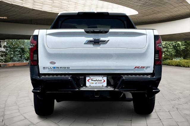 Photo of 2025 Summit White Chevrolet Silverado EV