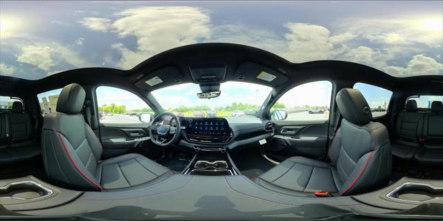 Photo of 2025 Summit White Chevrolet Silverado EV