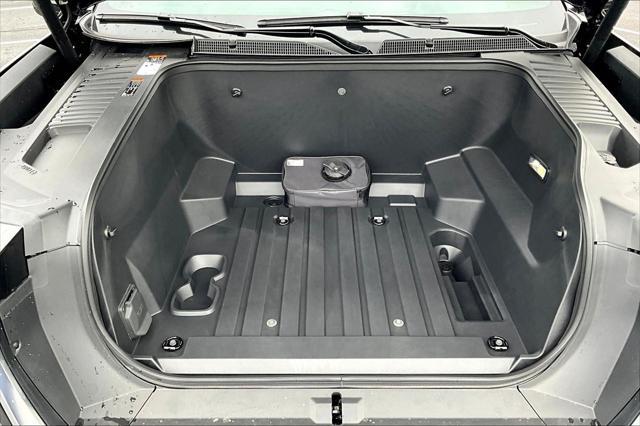 Photo of 2025 Onyx Black GMC Sierra EV
