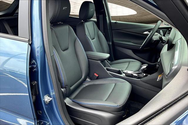Photo of 2026 Ocean Blue Metallic Buick Encore GX