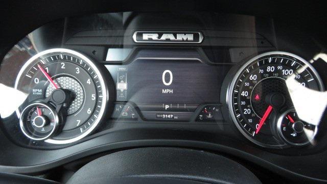 Photo of 2025 Bright White Clearcoat RAM 1500