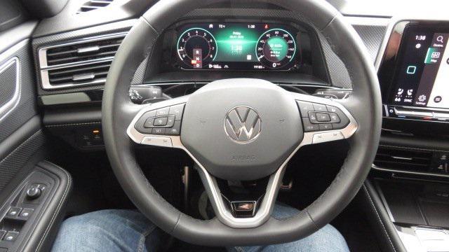 Photo of 2024 Gray Volkswagen Atlas Cross Sport