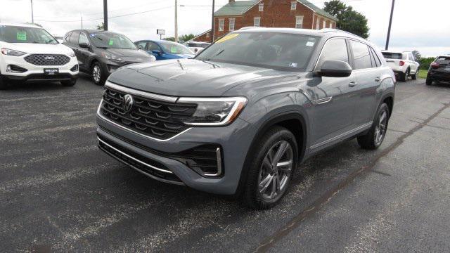 Photo of 2024 Gray Volkswagen Atlas Cross Sport