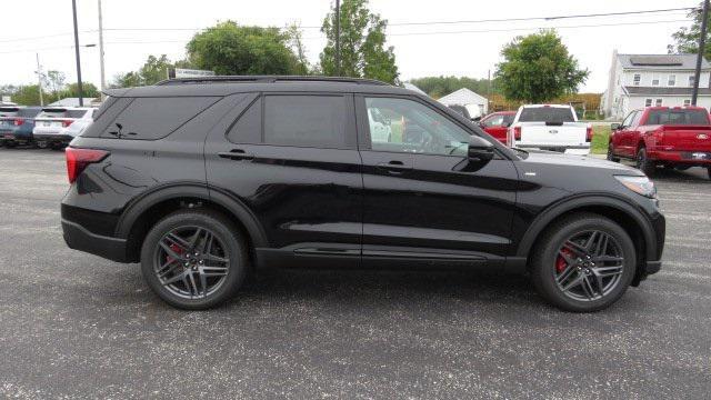 Photo of 2025 Agate Black Metallic Ford Explorer