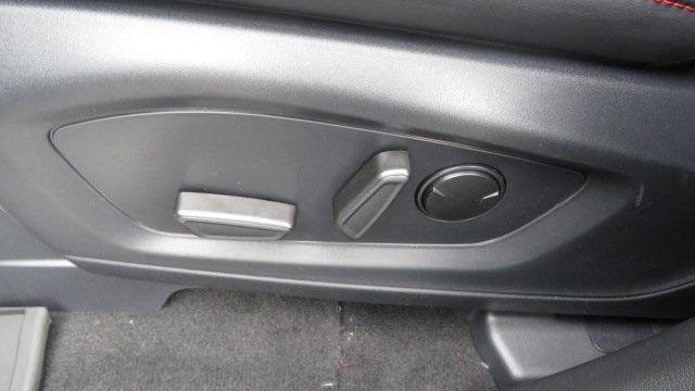 Photo of 2025 Agate Black Metallic Ford Explorer
