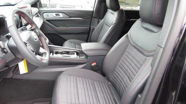 Photo of 2025 Agate Black Metallic Ford Explorer