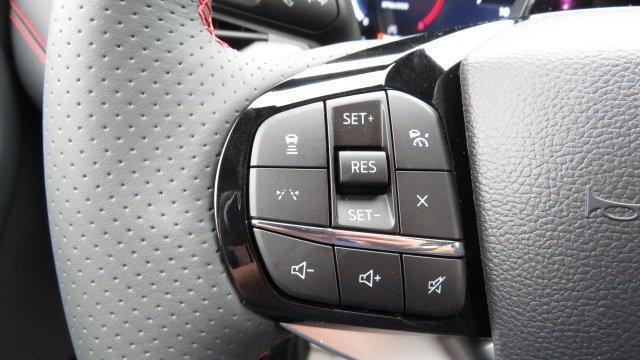 Photo of 2025 Agate Black Metallic Ford Explorer