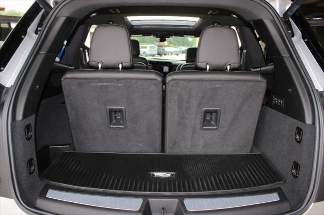 Photo of 2020 Radiant Silver Metallic Cadillac XT6
