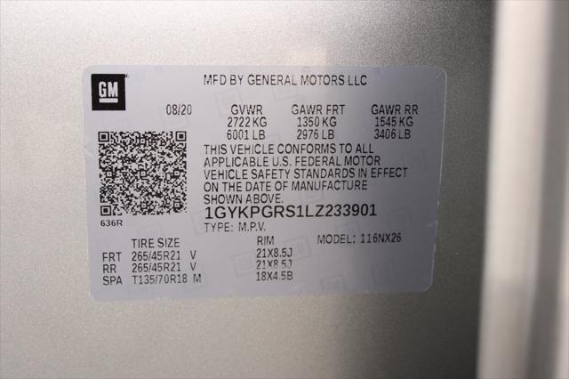 Photo of 2020 Radiant Silver Metallic Cadillac XT6