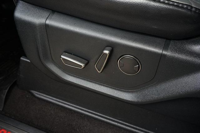 Photo of 2020 Agate Black Metallic Ford F-150