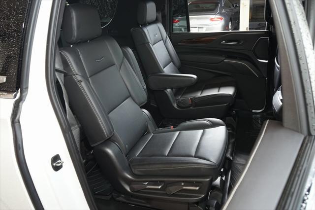 Photo of 2023 Crystal White Tricoat Cadillac Escalade ESV