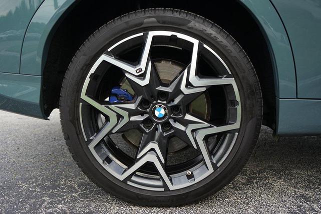 Photo of 2025 Cape York Green Metallic BMW X2