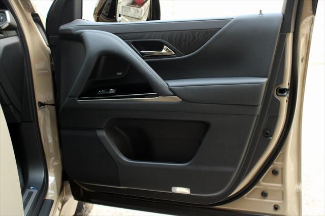 Photo of 2025 Earth Lexus LX 700h