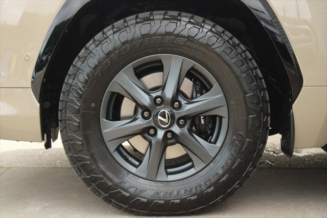 Photo of 2025 Earth Lexus LX 700h