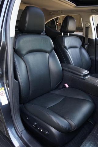 Photo of 2006 Smoky Granite Lexus IS 350