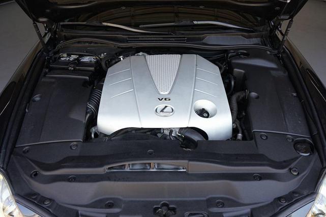 Photo of 2006 Smoky Granite Lexus IS 350