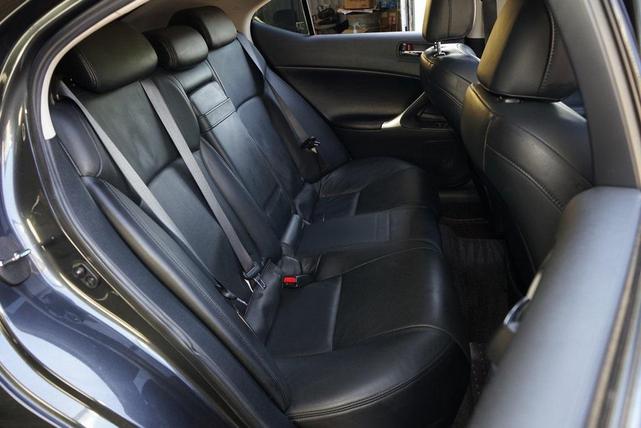 Photo of 2006 Smoky Granite Lexus IS 350