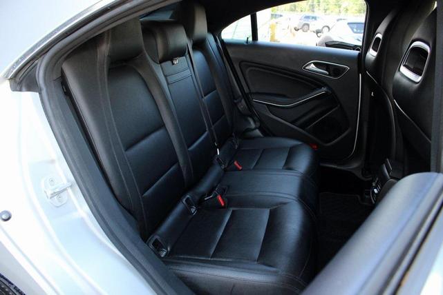 Photo of 2015 Silver Mercedes-Benz CLA-Class