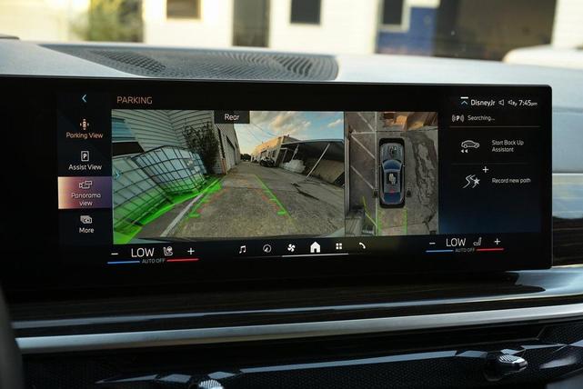 Photo of 2024 Gray BMW X6