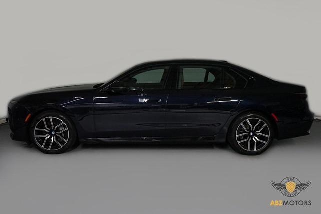 Photo of 2024 Carbon Black BMW 740