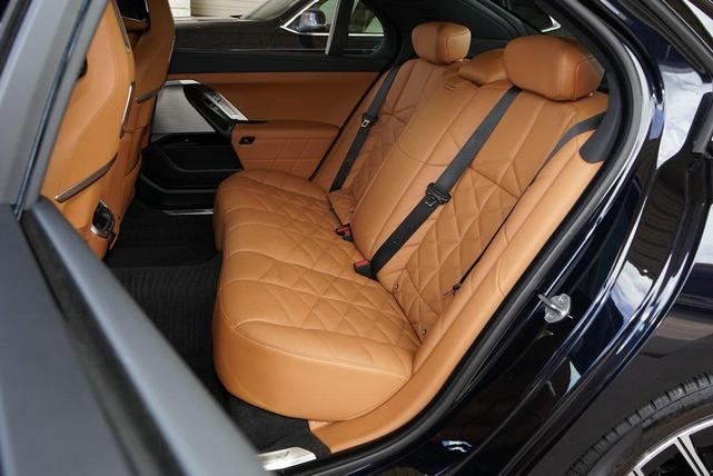 Photo of 2024 Carbon Black BMW 740