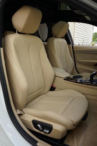 Photo of 2016 White BMW 328