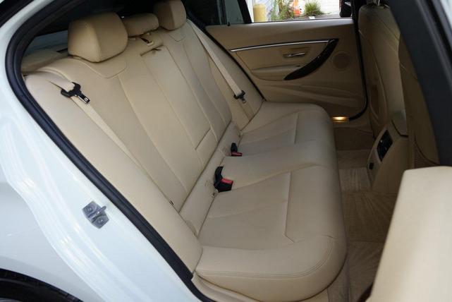 Photo of 2016 White BMW 328