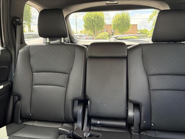 Photo of 2021 Modern Steel Metallic Honda Passport