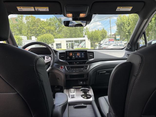 Photo of 2021 Modern Steel Metallic Honda Passport