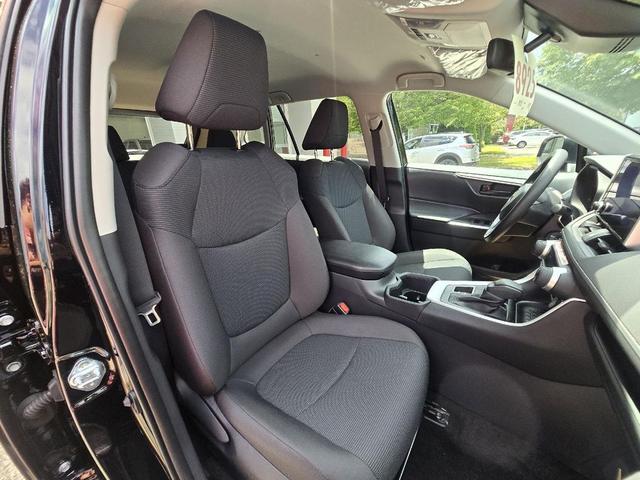 Photo of 2025 Midnight Black Metallic Toyota RAV4